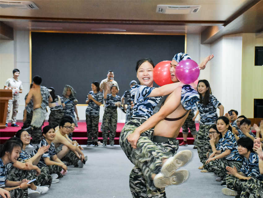 “初心不改 凝心聚力譜新篇”福瑞達(dá)顯示團(tuán)隊(duì)拓展